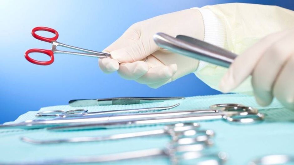 narzędzia do operacji powiększania penisa